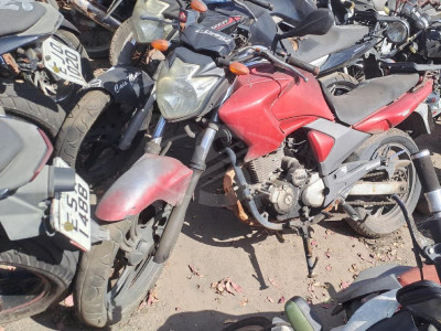 Veículo YAMAHA Fazer YAMAHA/FAZER YS250 2006/2007 2007 em leilão