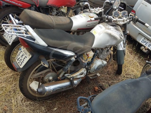 Foto 2: JTA/SUZUKI EN125 YES SE, 13/14