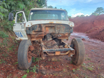 Lote 0008: FORD/FORD 11000, 86/86