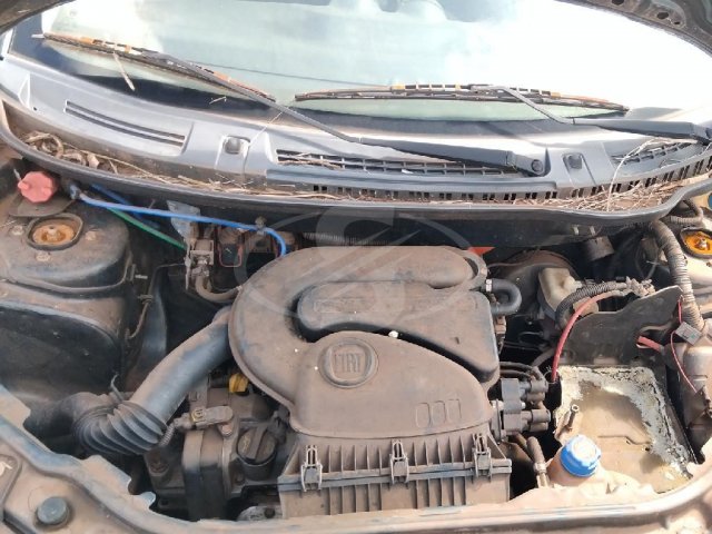Foto 3: FIAT/UNO VIVACE 1.0, 10/11