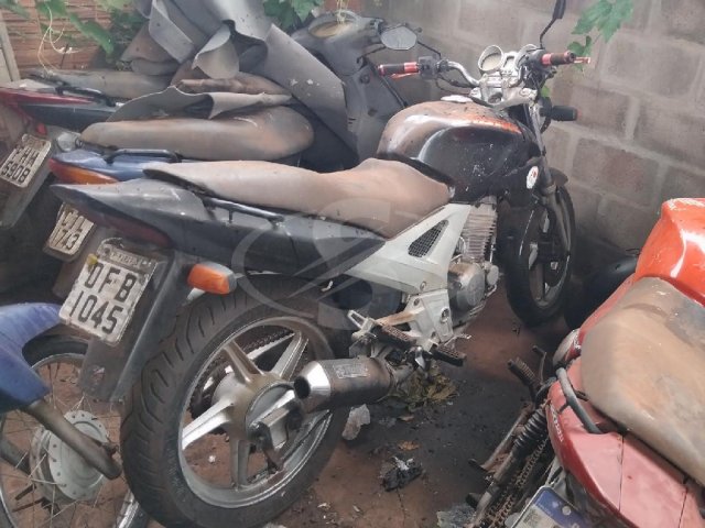 Foto 2: HONDA/CBX 250 TWISTER, 02/02
