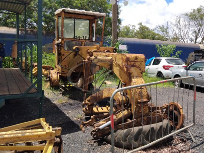 MOTONIVELADORA HUBER WARCO 10D,