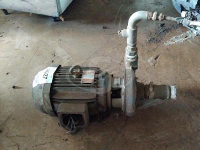 CONJUNTO MOTOR ELÉTRICO E BOMBA D'ÁGUA