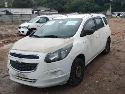 CHEV/SPIN 1.8L MT LT, 15/16