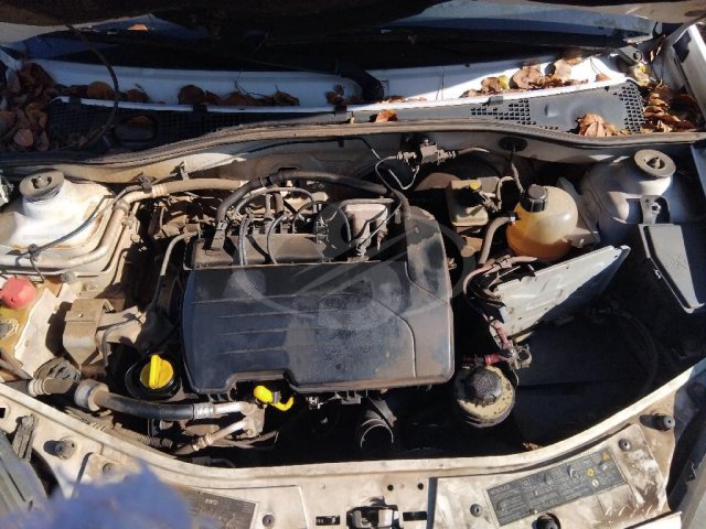 RENAULT/SANDERO AUT1016V, 14/14 — foto do lote