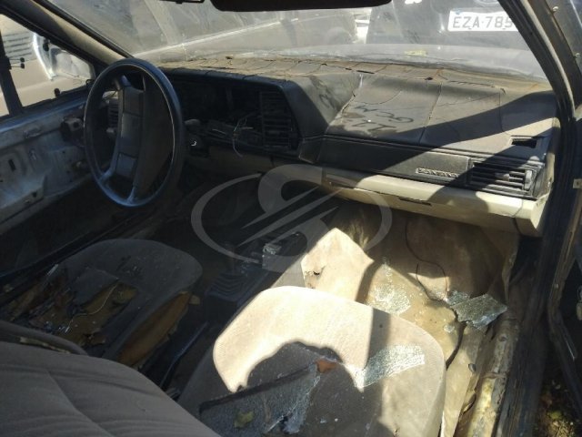 VW/SANTANA CL, 90/90 — foto do lote