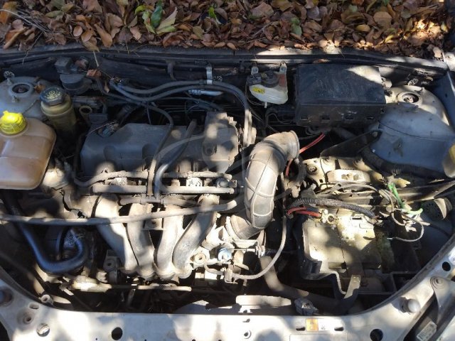 I/FORD FOCUS 1.6L HA, 06/06 — foto do lote