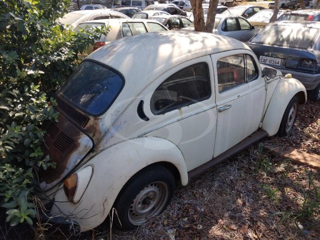 VW/FUSCA 1300, 76/76 — foto do lote