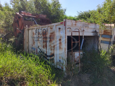 CAÇAMBA COMPACTADORA DE LIXO
