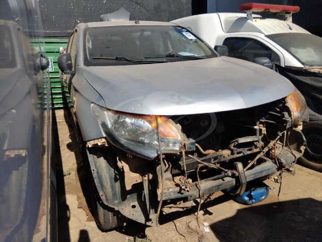 MMC/L200 TRITON SPT GLX — foto 6 de 10
