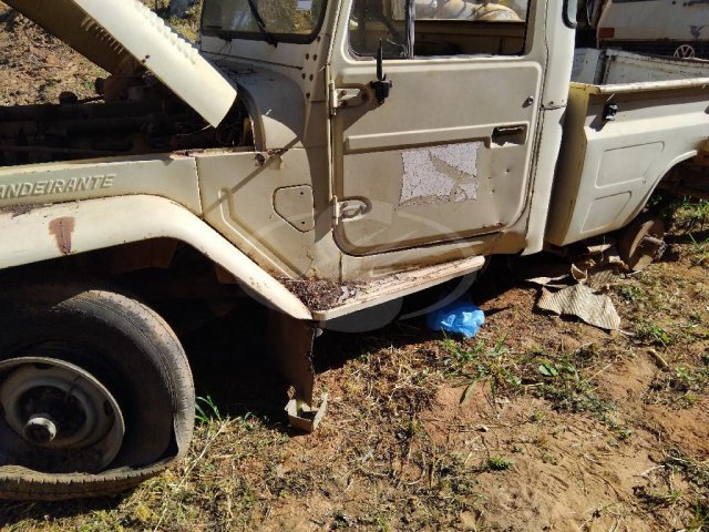 TOYOTA/BANDEIRANTE — foto 11 de 13