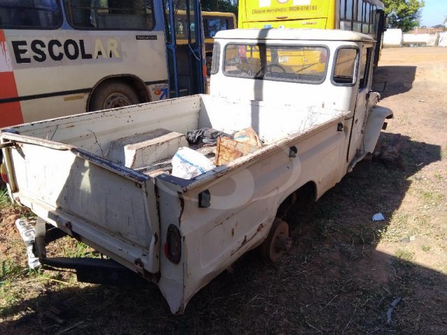 TOYOTA/BANDEIRANTE — foto 6 de 13