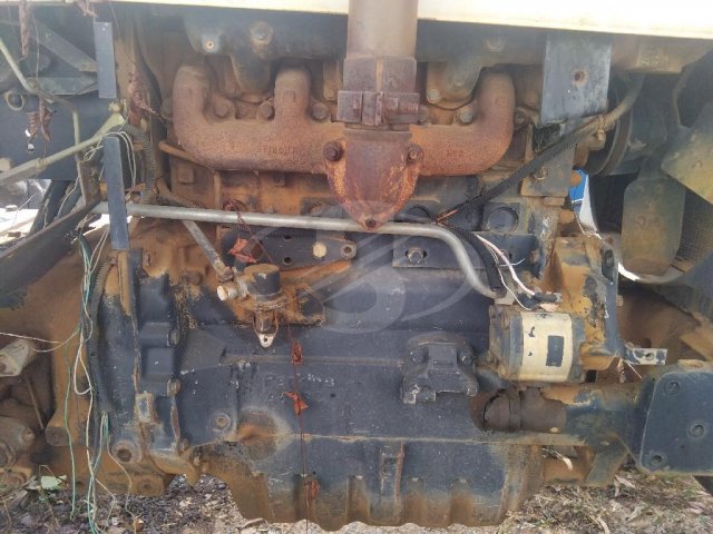 TRATOR MASSEY FERGUSON 275 — foto 7 de 12