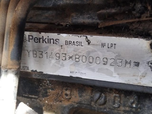 TRATOR MASSEY FERGUSON 650 — foto 8 de 14