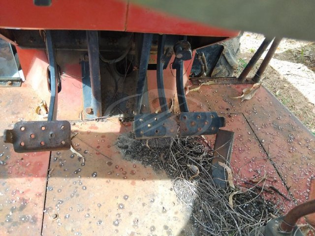 TRATOR MASSEY FERGUSON 650 — foto 10 de 14