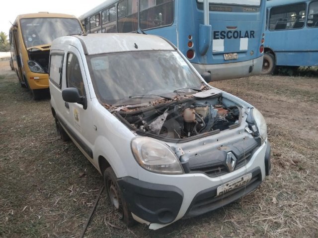 I/RENAULT KGOO CIRILO AM — foto 3 de 8