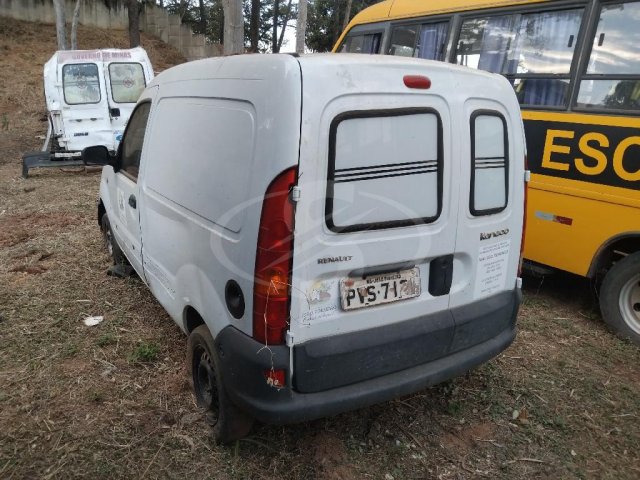 I/RENAULT KGOO CIRILO AM — foto 5 de 8