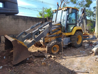 RETROESCAVADEIRA XC870BRI, 23/23