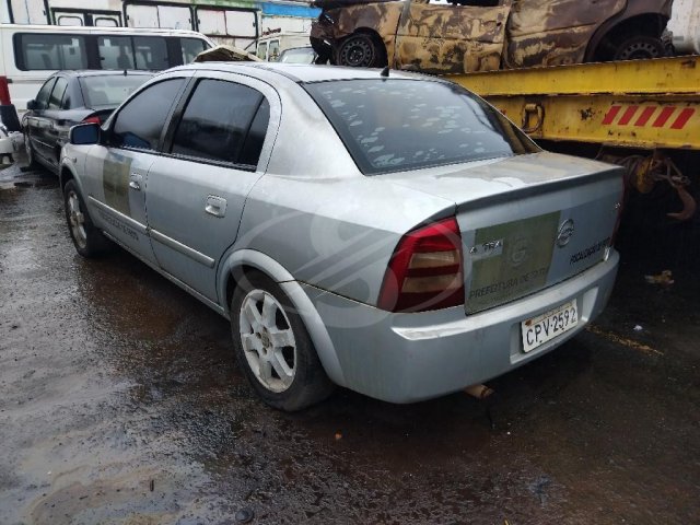 GM/ASTRA SEDAN ELITE, 05/06 — foto do lote