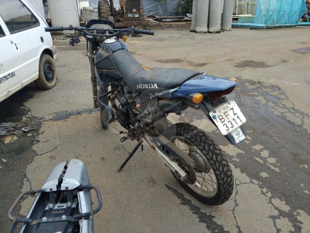 HONDA/XR 250 TORNADO, 03/03 — foto do lote
