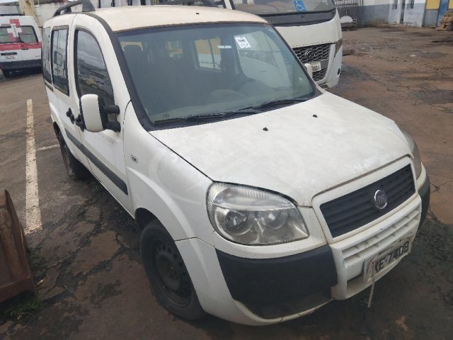 FIAT/DOBLO ESSENCE 1.8, 14/15 — foto do lote