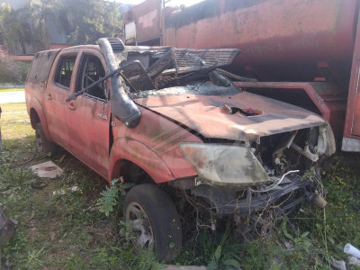 I/TOYOTA HILUX CD4X4 SRV, 06/06