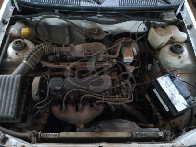 GM/KADETT IPANEMA GL — foto 7 de 10