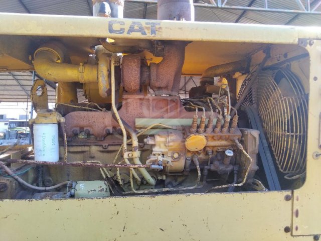 MOTONIVELADORA CATERPILLAR — foto 7 de 10