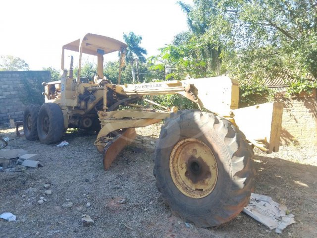 MOTONIVELADORA CATERPILLAR — foto 3 de 10
