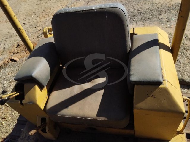 TRATOR DE ESTEIRA AD-7B FIATALLIS — foto 10 de 12