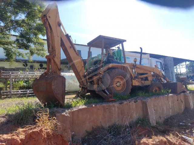 RETROESCAVADEIRA FIATALLIS FB-80 — foto 6 de 12