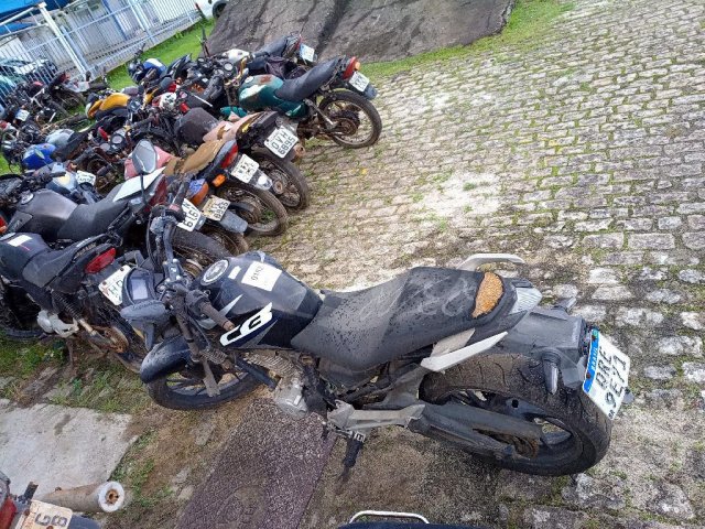 Foto 4: HONDA/CB250F TWISTER CBS, 18/19
