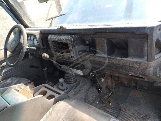 Foto 8 de 38: LR/DEFENDER 110 STANDARD, 03/04