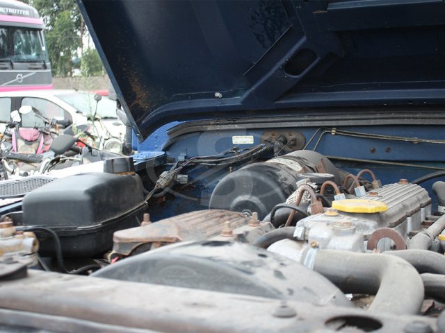 Foto 34 de 38: LR/DEFENDER 110 STANDARD, 03/04
